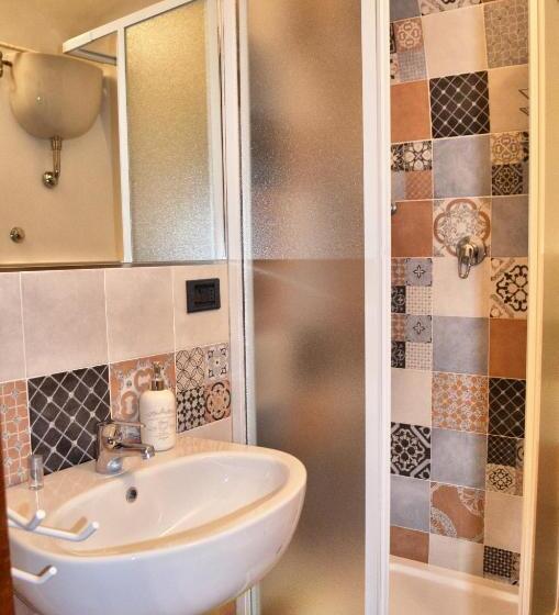 غرفة إقتصادية, B&b Chiostro San Marco