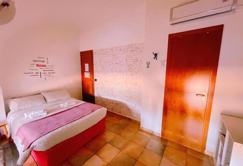 غرفة إقتصادية, B&b Chiostro San Marco