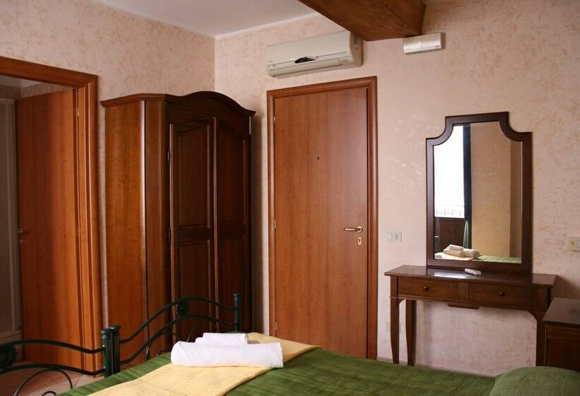 اتاق استاندارد, Cityguesthouse Catanzaro