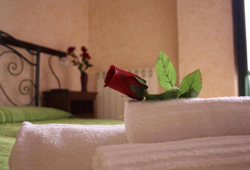 اتاق استاندارد سه نفره, Cityguesthouse Catanzaro