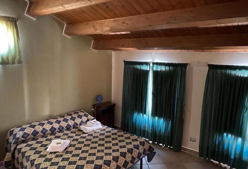 1 Bedroom Penthouse Apartment, Cityguesthouse Catanzaro