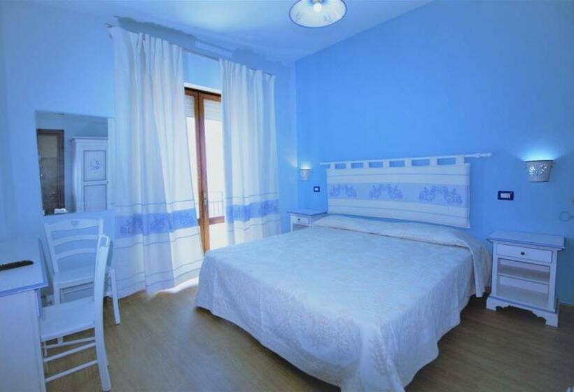 חדר סטנדרט נוף להרים, B&b Selvaggio Blu