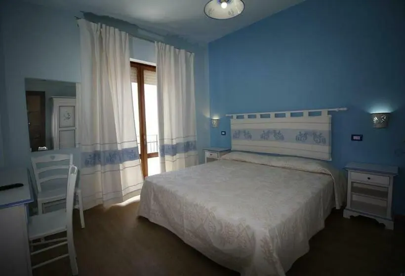 マウンテンビュースタンダードルーム, B&b Selvaggio Blu