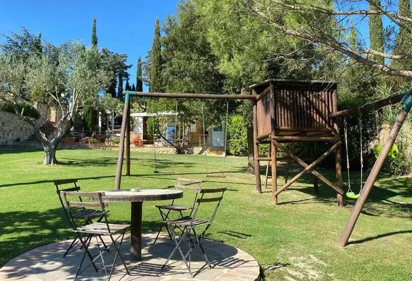 ガーデンビューの１ベッドルームビラ, Agriturismo San Tommaso