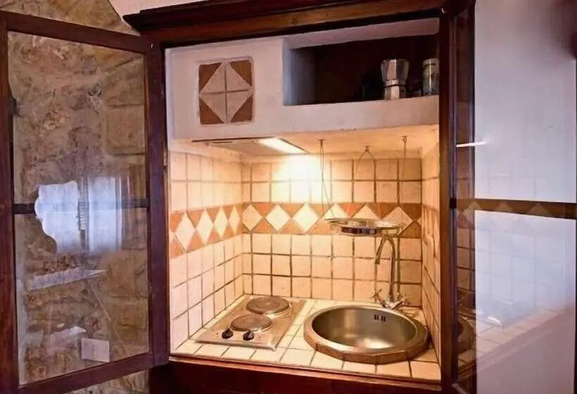 デラックススタジオ, Agriturismo San Tommaso