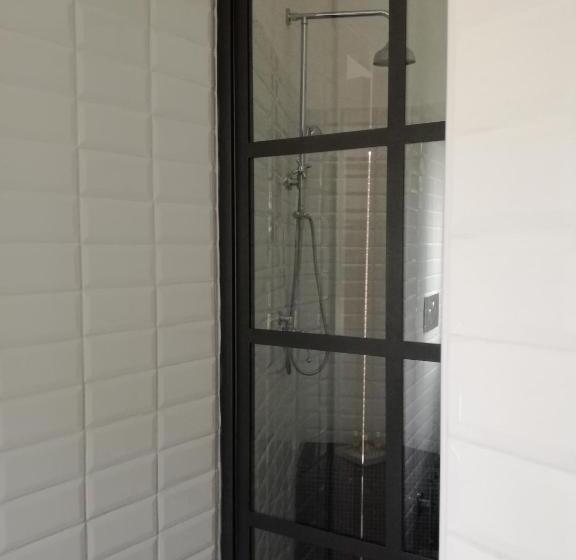 Standard Szoba Erkéllyel, Il Silos