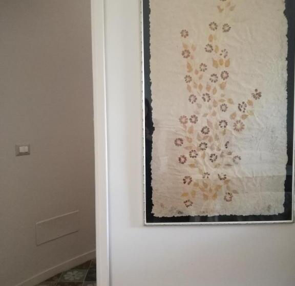 Standard Szoba, Il Silos