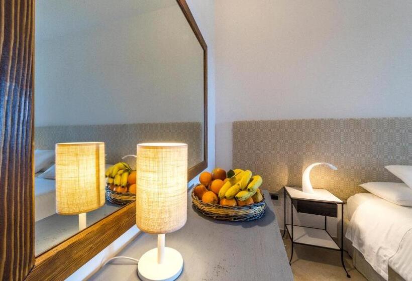 غرفة قياسية مزوَّدة بشُرفة, Masseria Le Mandorle