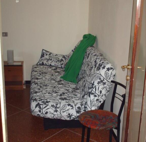 스탠다드 룸, Triana E Tyche