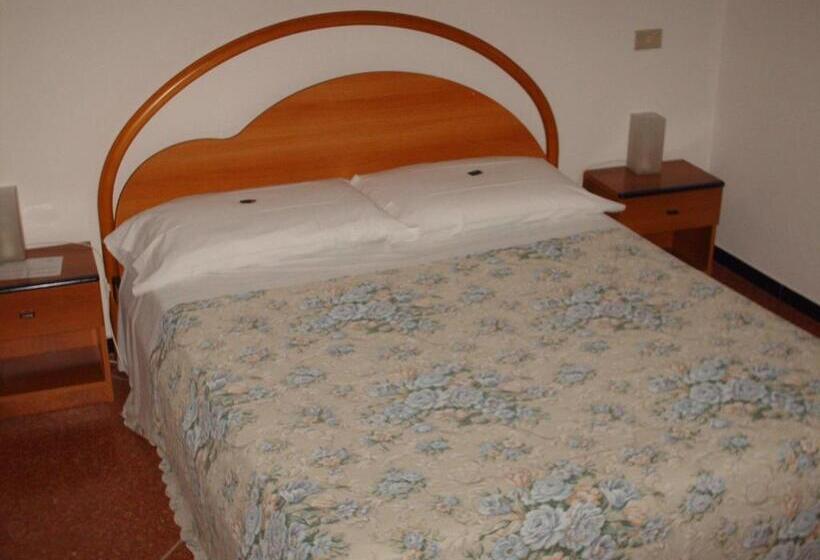 스탠다드 룸, Triana E Tyche