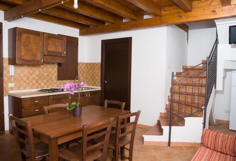 Семейный Номер, Donna Carmela Sede Unica A Sciacca