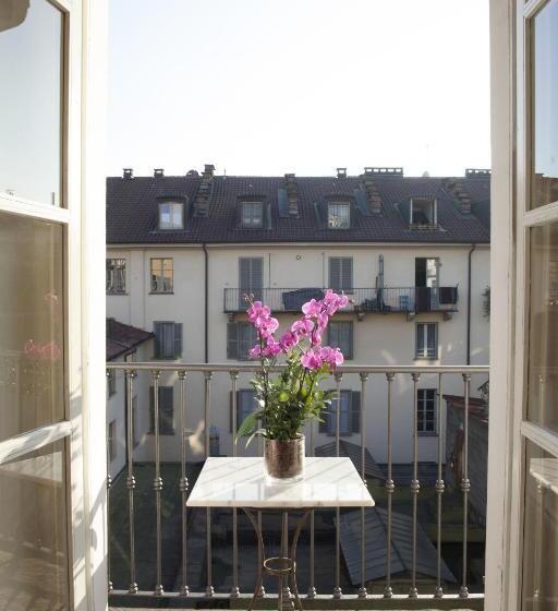 غرفة قياسية مزوَّدة بشُرفة, Residenze Torinesi