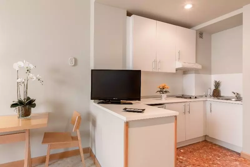 اتاق استاندارد چهار تخته, Aparthotel Exe Campus San Mamés