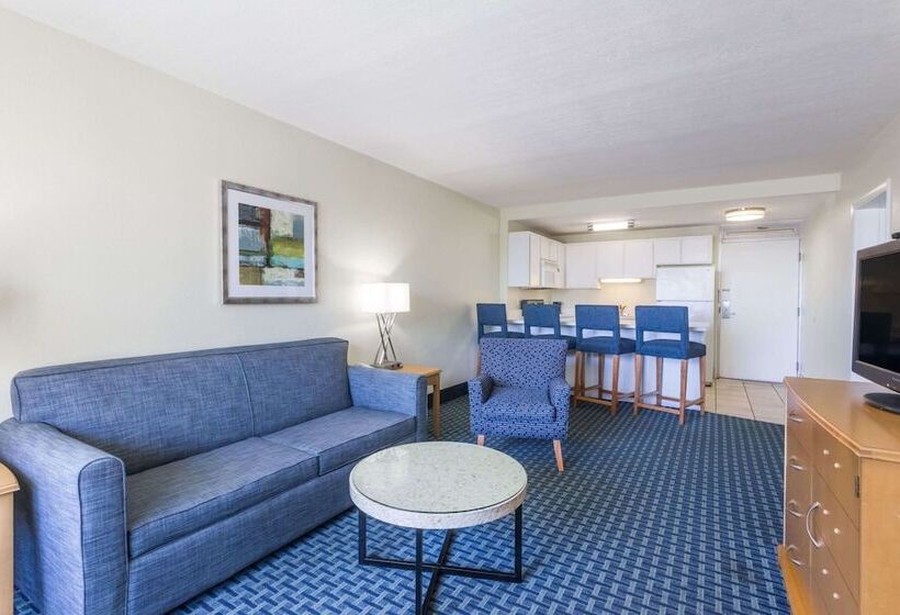 스위트, Days Inn By Wyndham Cocoa Beach Port Canaveral