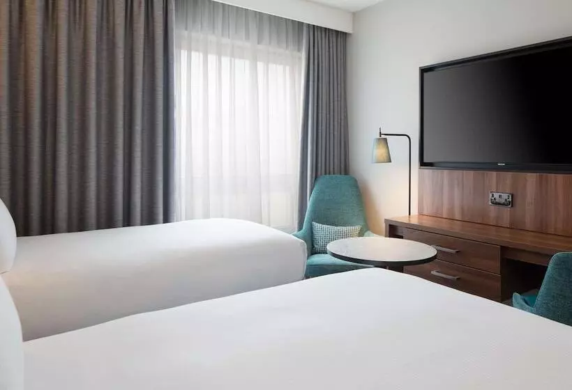 ２ダブルベッドのスタンダードルーム, Doubletree By Hilton London   Chelsea