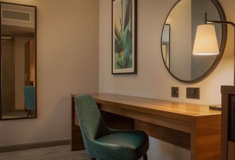Номер Стандарт Адаптированный для Инвалидов, Doubletree By Hilton London   Chelsea
