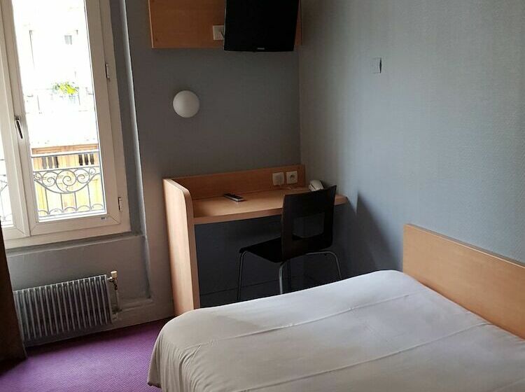 اتاق استاندارد یک نفره, Hôtel D Anjou