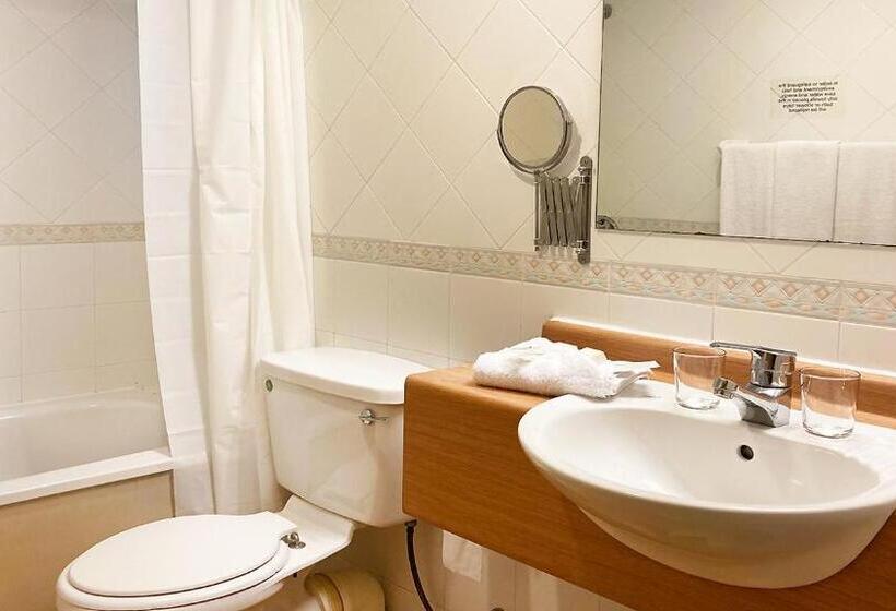 اتاق استاندارد, Kennedy Nova