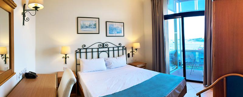 اتاق استاندارد با چشم‌انداز دریا, Kennedy Nova