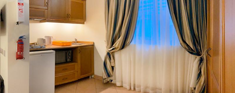 استودیوی استاندارد, Kennedy Nova