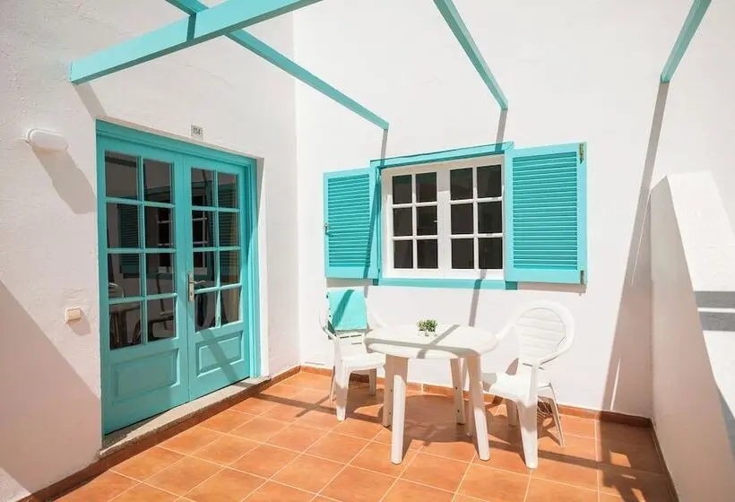 اتاق خانوادگی, Smy Tahona Fuerteventura