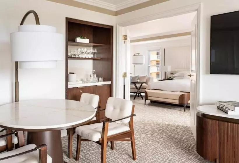 キングサイズベッドのエクゼクティブ, The Ritzcarlton Orlando, Grande Lakes