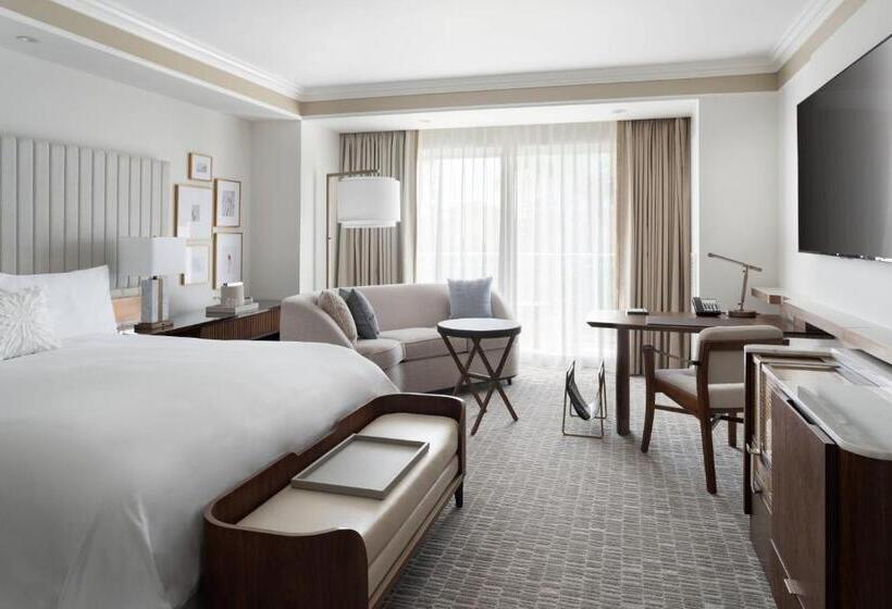 キングサイズベッドのクラブルーム, The Ritzcarlton Orlando, Grande Lakes