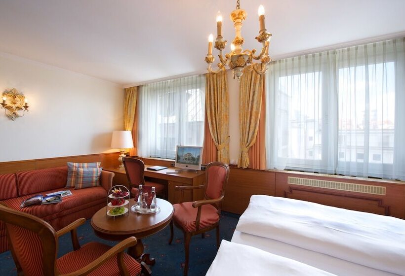 Номер Стандарт Трехместный, Torbräu