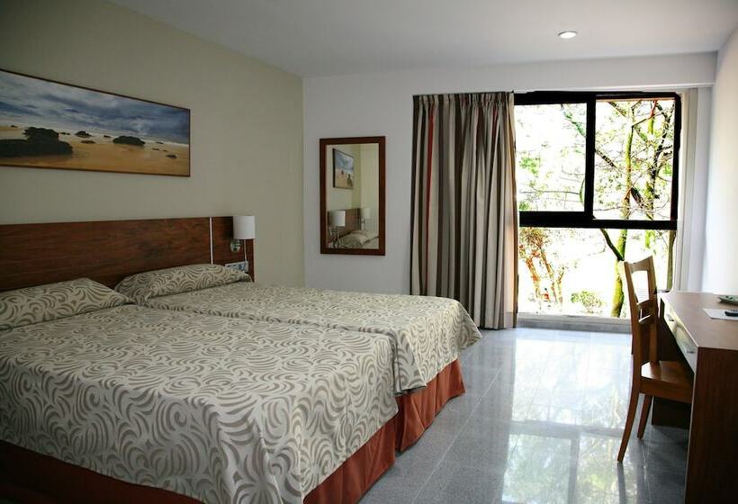 公園の見えるスタンダードルーム, Torre Del Conde