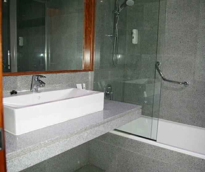 身障者適用スタンダードルーム, Torre Del Conde