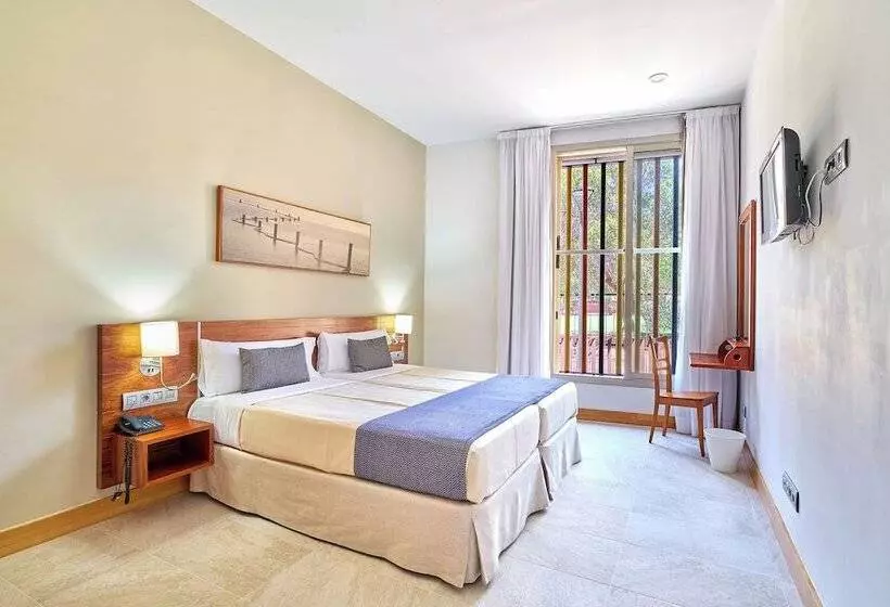 اتاق استاندارد برای معلولان, Torre Del Conde