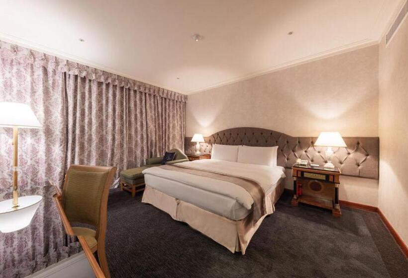 سوئیت با وان آب گرم, Yaward Resort  Taoyuan Golf & Country Club