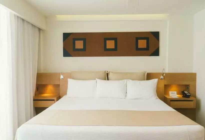 اتاق لوکس, Nyx Cancun