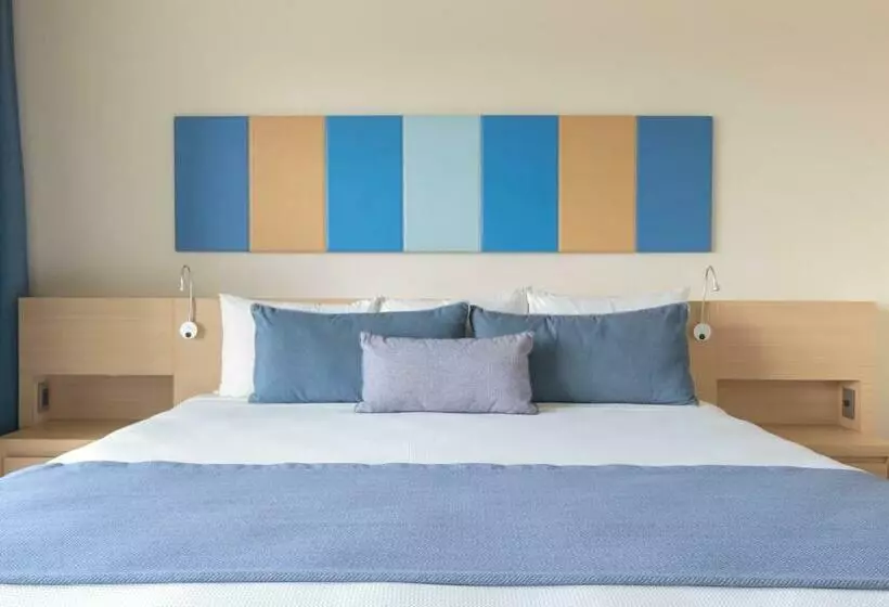 سوییت, Nyx Cancun