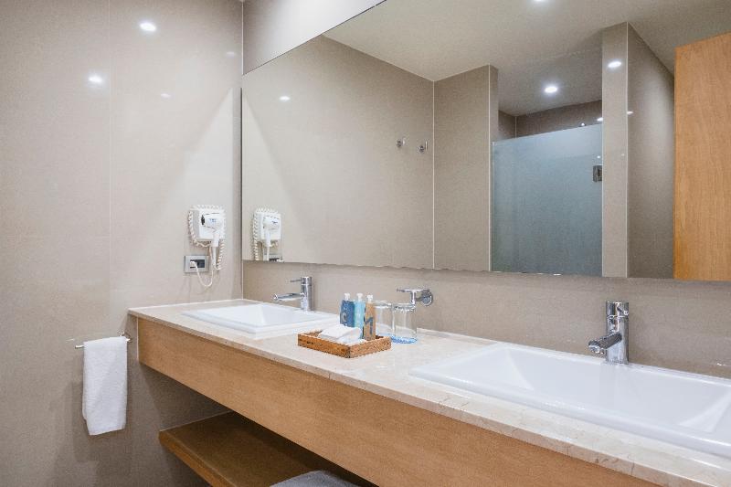 标准间, Nyx Cancun