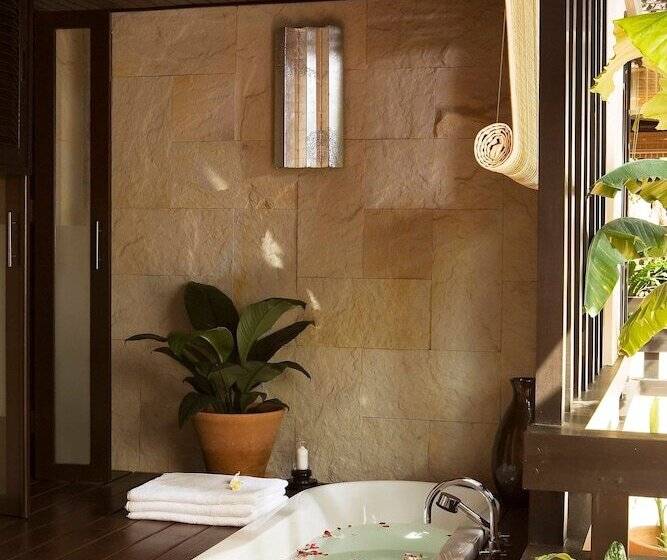 带海景的带双人床的标准间, Renaissance Koh Samui Resort & Spa