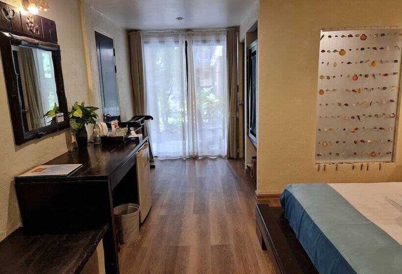 Номер Стандарт Вид на Бассейн, Vacation Village Phra Nang Inn Sha Extra Plus