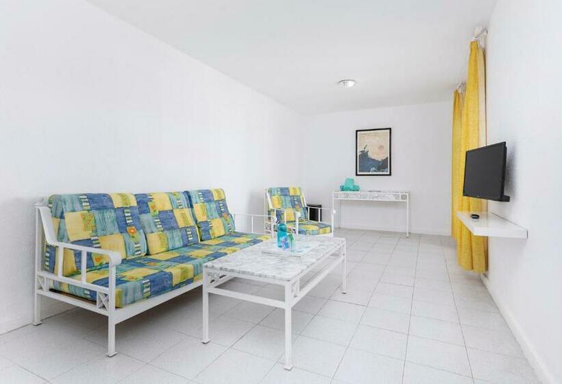 家庭间, Smy Tahona Fuerteventura