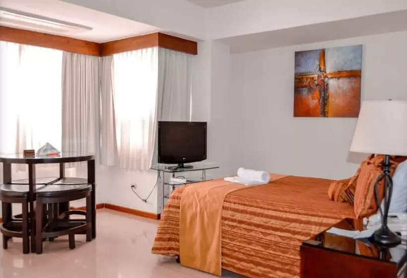 سوییت جونیور, Suites Jardin Imperial