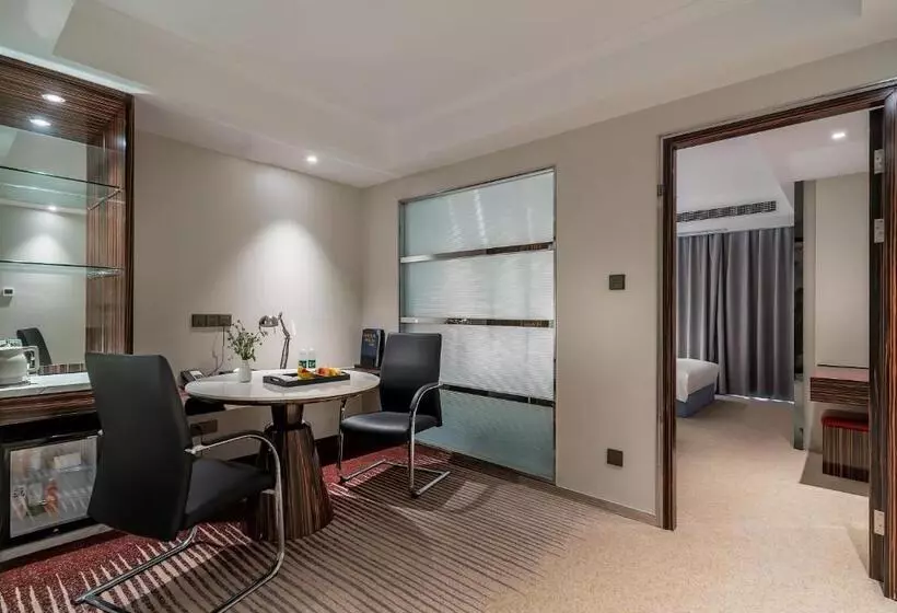 デラックススイート, Suning Universal Hotel All Suites