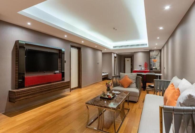 Люкс Кровать Кинг, Suning Universal Hotel All Suites