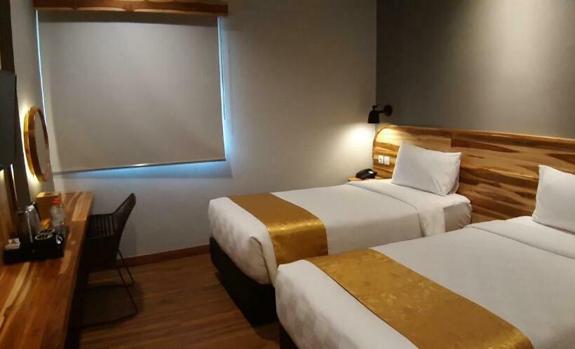 Номер Deluxe, Grand Cordela Hotel As Putra Kuningan