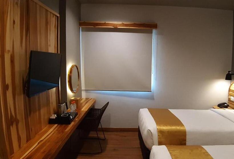 Номер Deluxe, Grand Cordela Hotel As Putra Kuningan