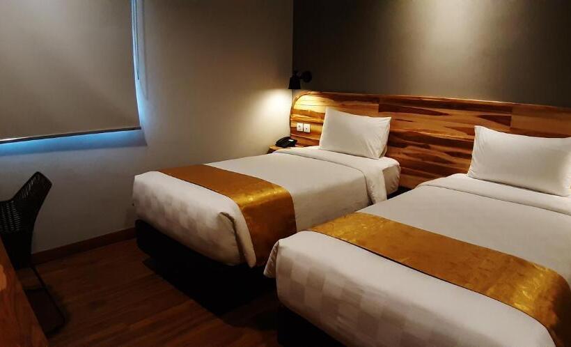 디럭스 룸, Grand Cordela Hotel As Putra Kuningan