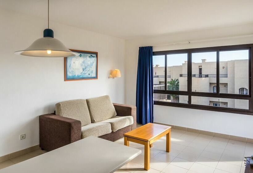 Апартаменты 2 Спальни, Bluesea Costa Teguise Gardens