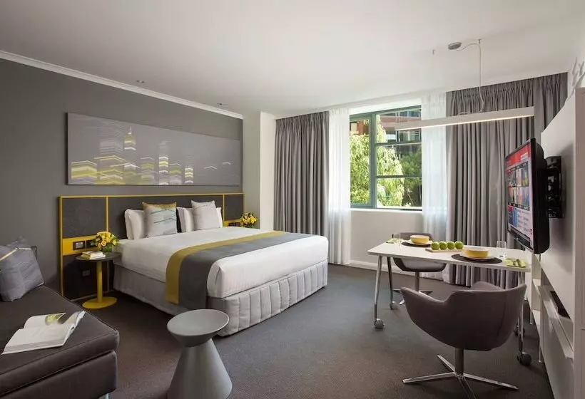 استودیوی لوکس, Citadines St Georges Terrace