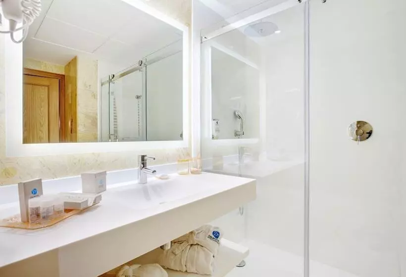 سوئیت پریمیوم, Grupotel Parc Natural & Spa