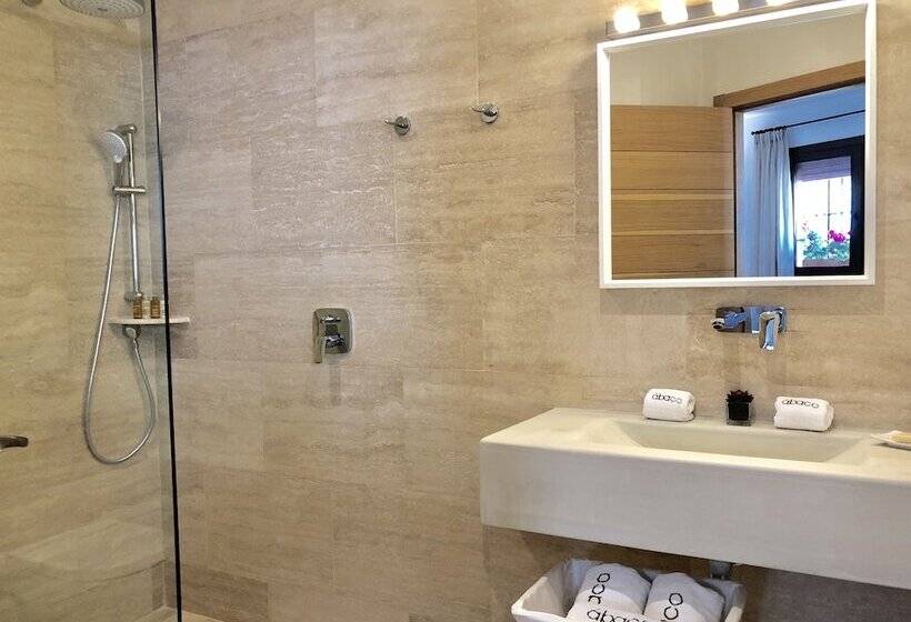 חדר סטודיו סטנדרד, Abaco Altea