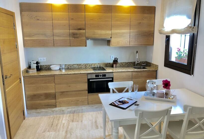 חדר סטודיו סטנדרד, Abaco Altea