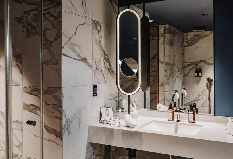 سوییت جونیور, Ameron Zürich Bellerive Au Lac